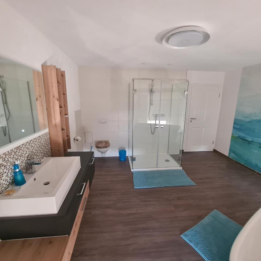 Gaestezimmer Treuen - Bed & Breakfast 외부 사진