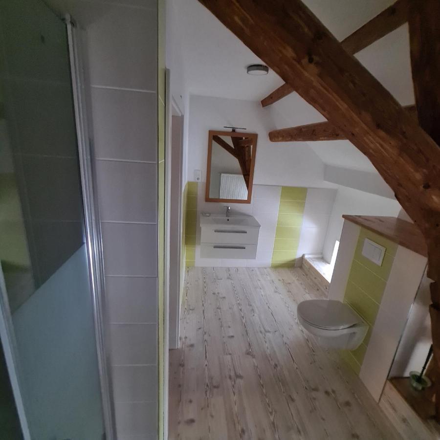 Gaestezimmer Treuen - Bed & Breakfast 외부 사진